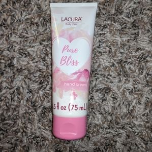 Lucura Hand Cream (2.5oz)